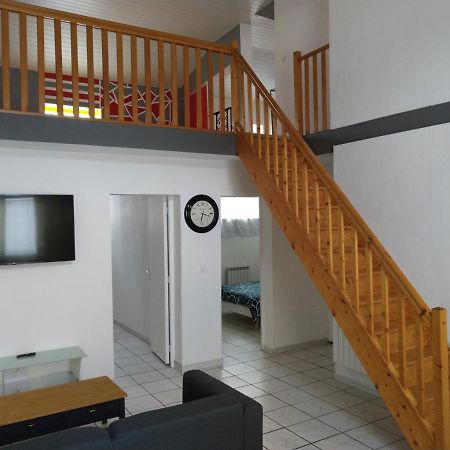 Spacieuse Maison Avec Garage 5 Mins Valenciennes Anzin Εξωτερικό φωτογραφία